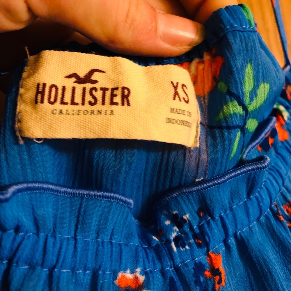 NWOT Hollister Floral Blue Tank Top - Picture 4 of 5